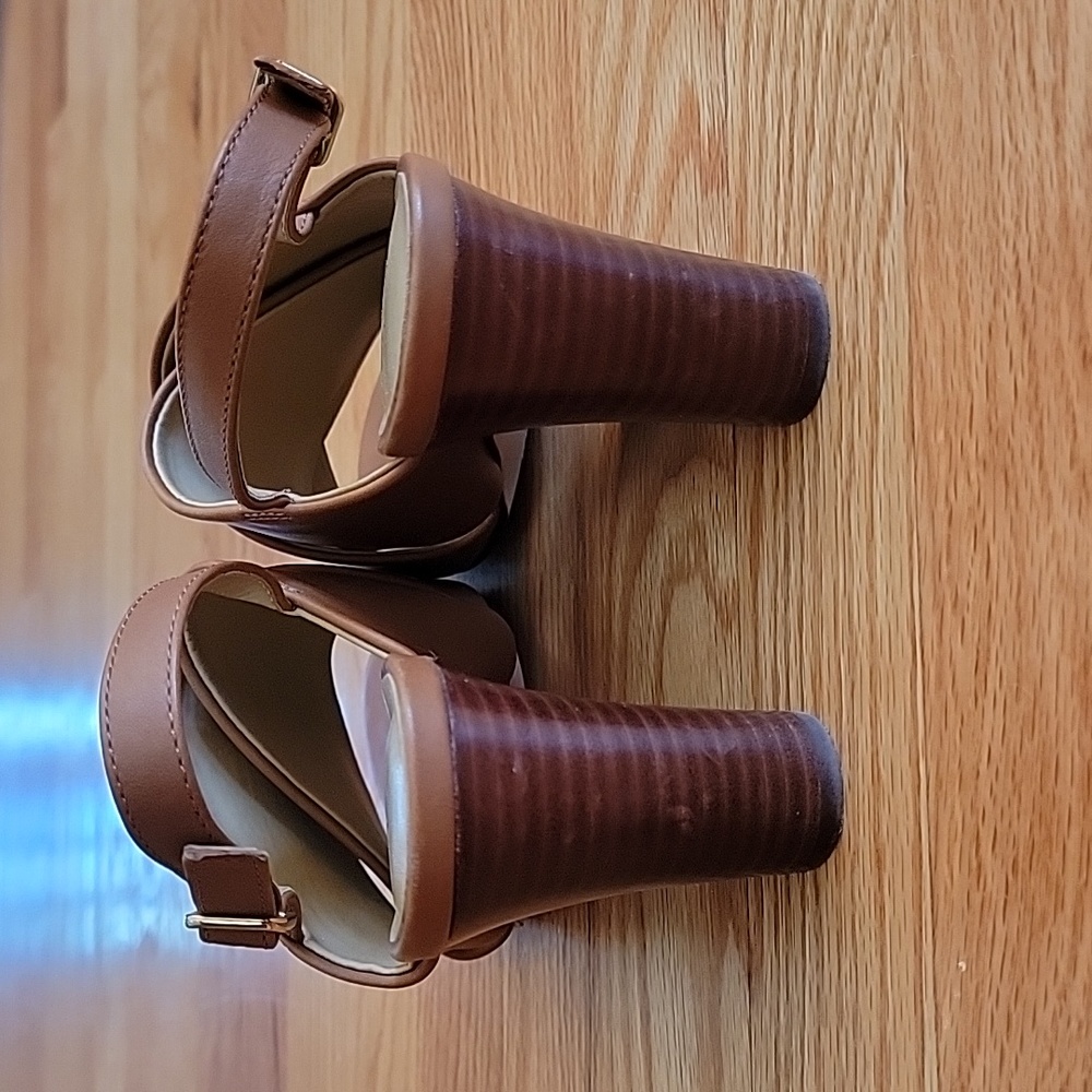 Talbots Carmel Tan Slingback Blockheel Sandals - Picture 6 of 12